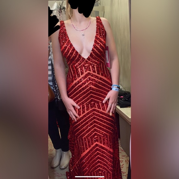 Jovani red prom dress - Picture 3 of 5